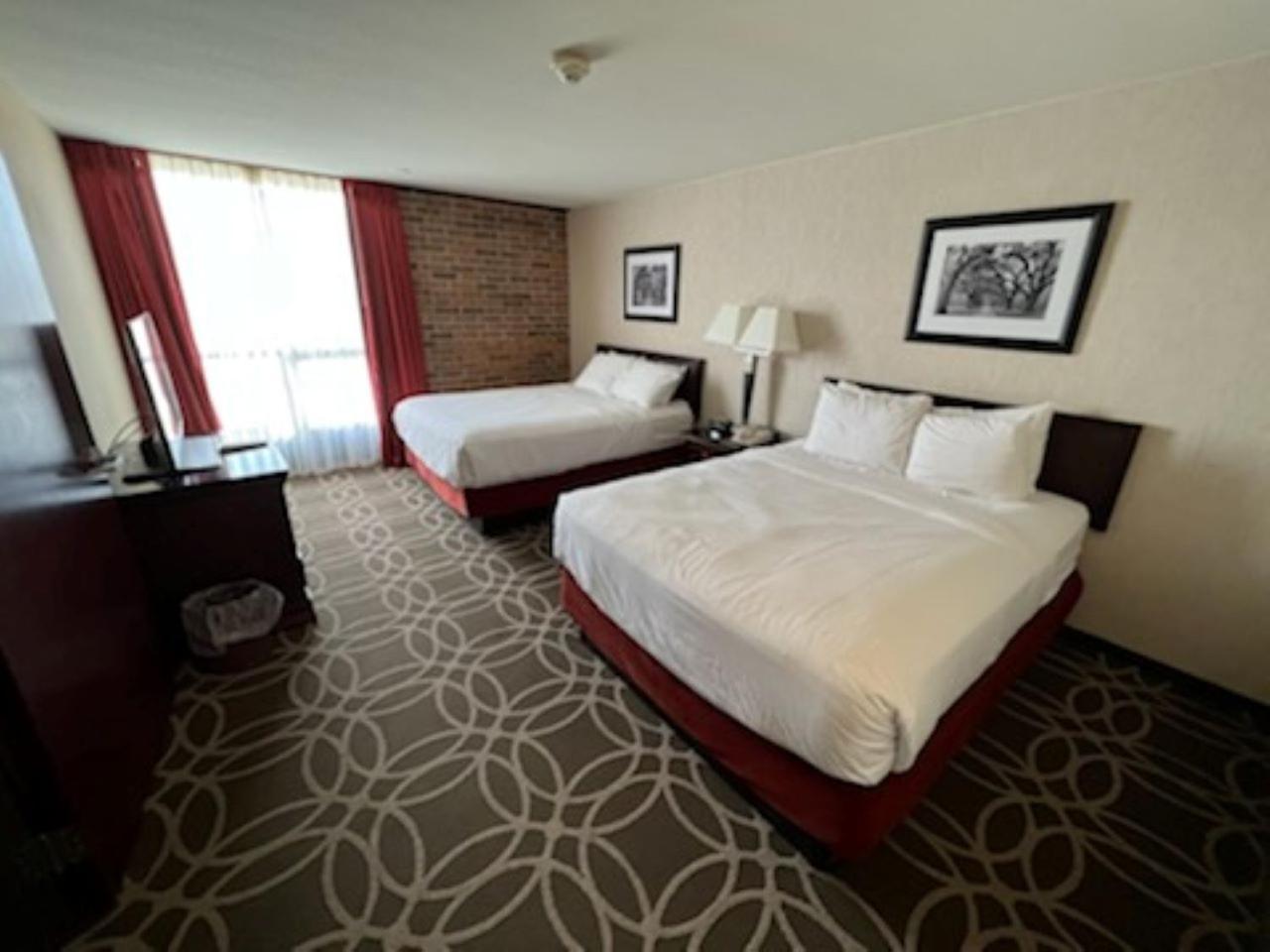 Hotel Lotus Kansas City Merriam מראה חיצוני תמונה