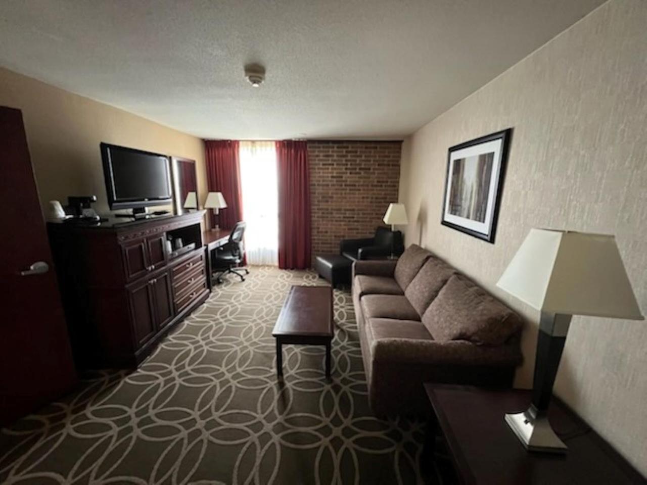 Hotel Lotus Kansas City Merriam מראה חיצוני תמונה